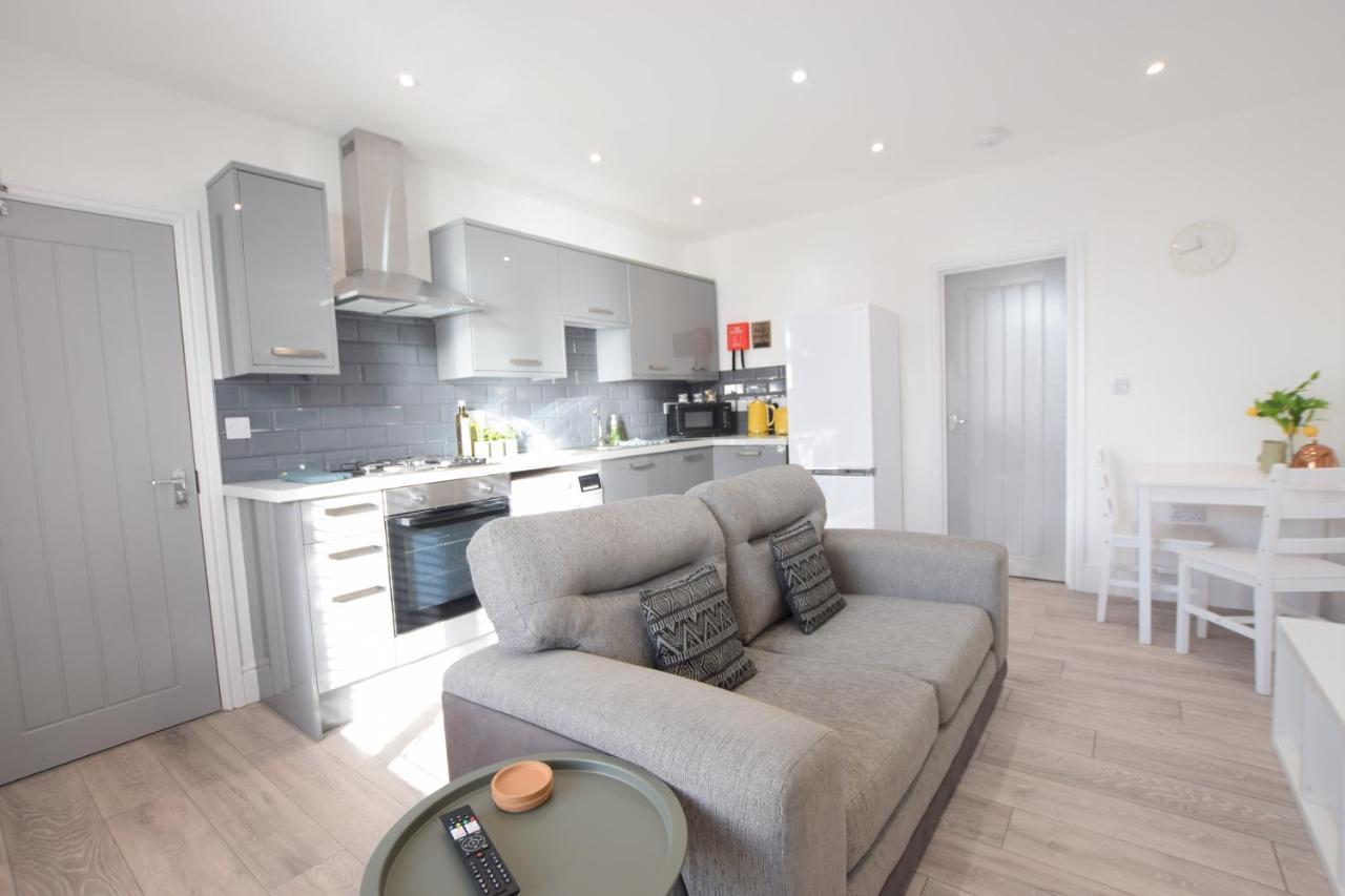 Stylish City Centre Apartments Лінкольн Екстер'єр фото